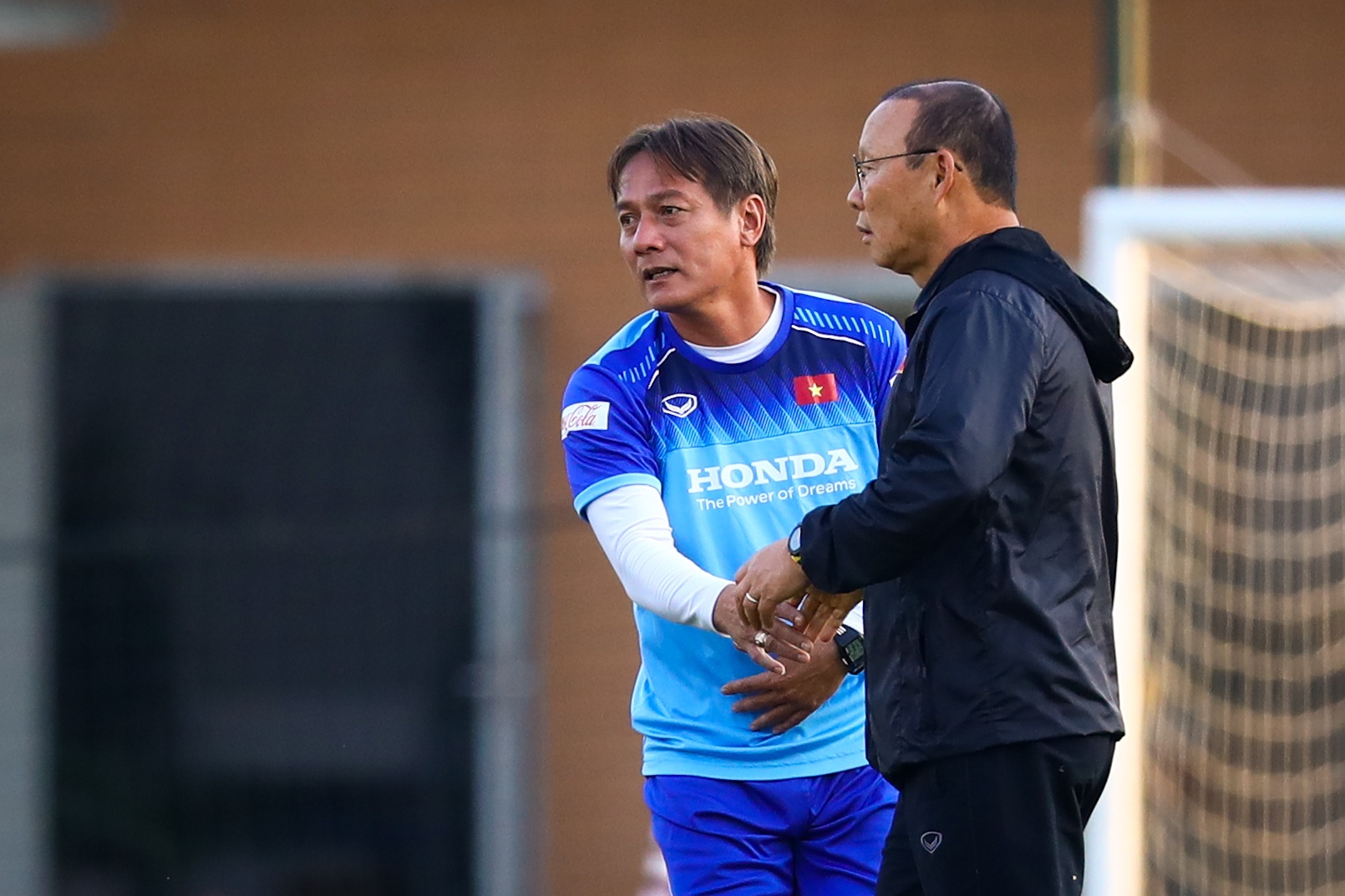 Thầy Park gia hạn hợp đồng ảnh 6 Thay Park gia han hop dong anh 6