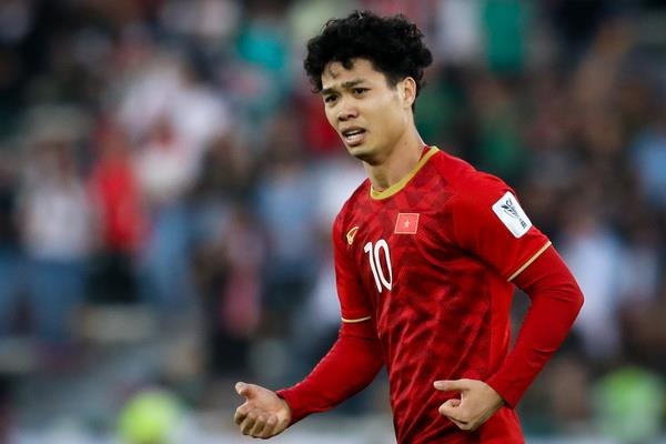 Vi sao HLV Park van giu Cong Phuong o lai tuyen Viet Nam? hinh anh