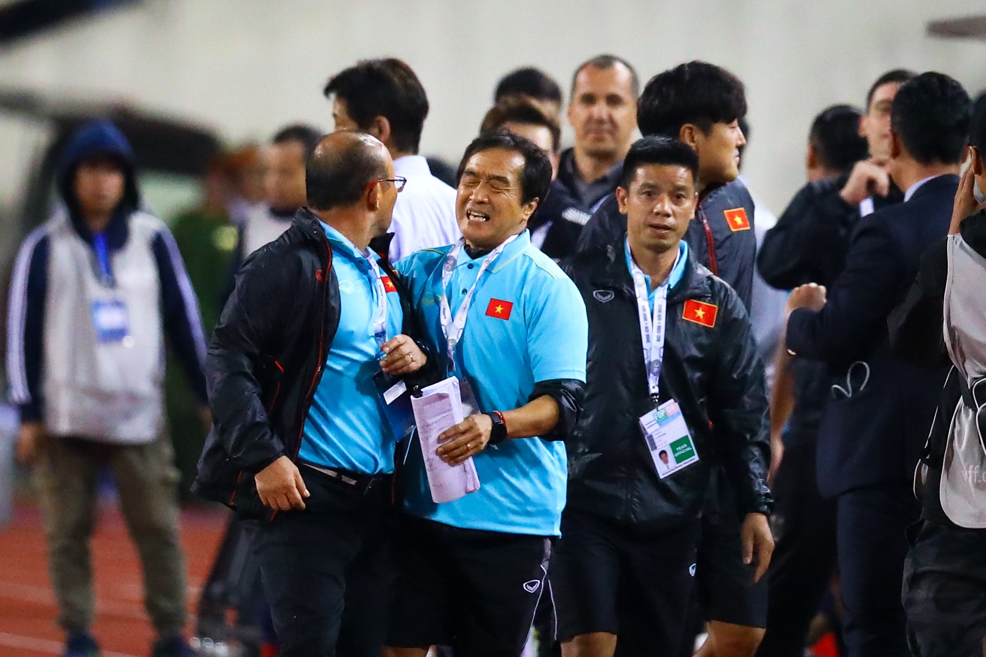 Tro ly Thai Lan lien tuc khieu khich HLV Park anh 7