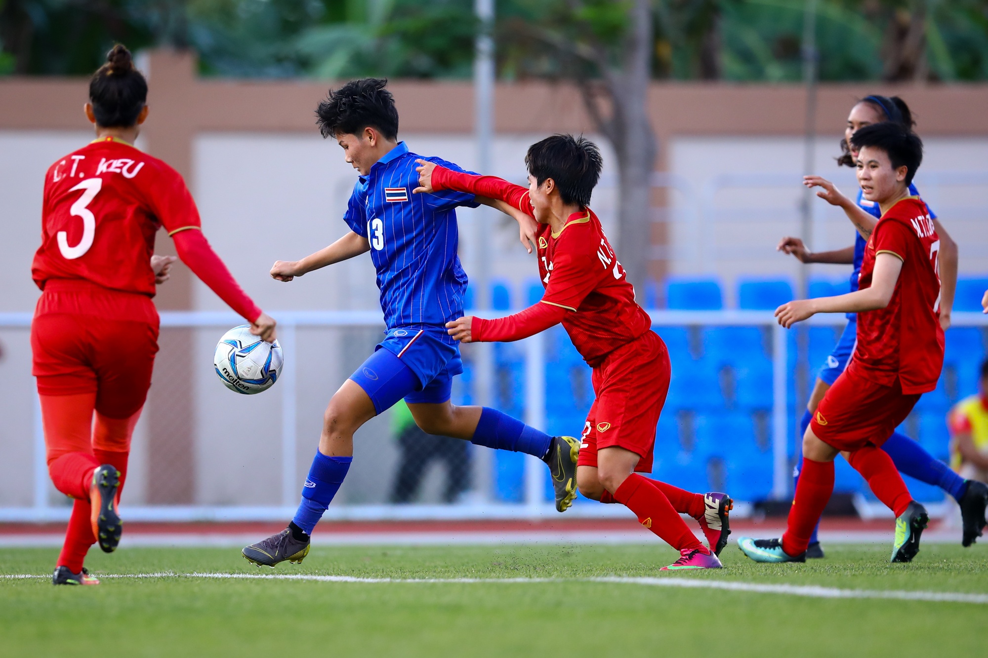 Qua bong Vang Viet Nam that vong anh 3