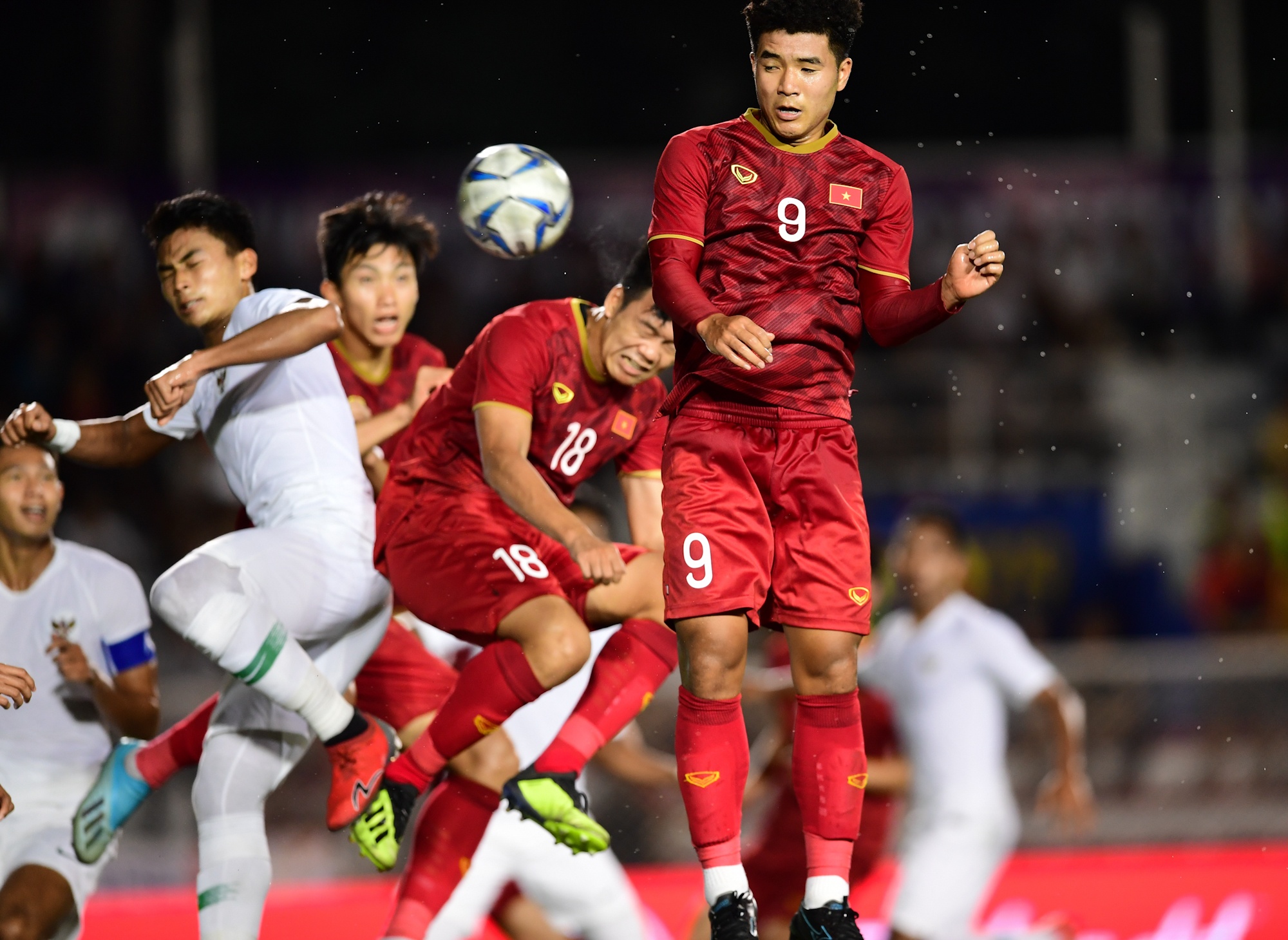 Bui Tien Dung U22 Viet Nam anh 1