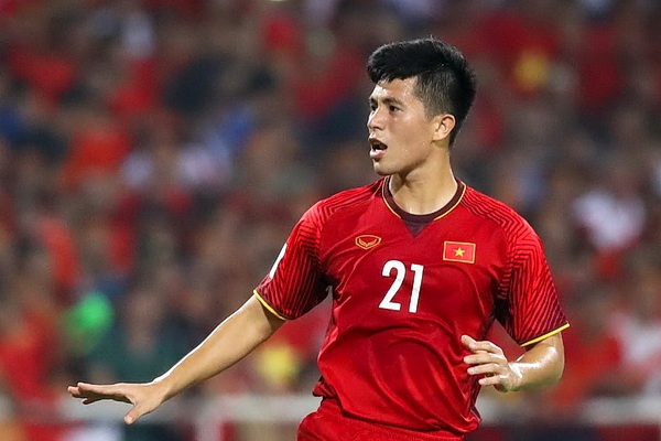 HLV Park gach ten Dinh Trong trong danh sach so bo gui AFC hinh anh