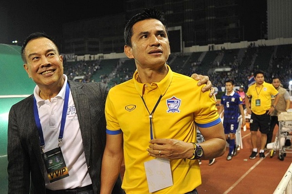 Kiatisak chua co ke hoach tro lai dan dat tuyen Thai Lan hinh anh