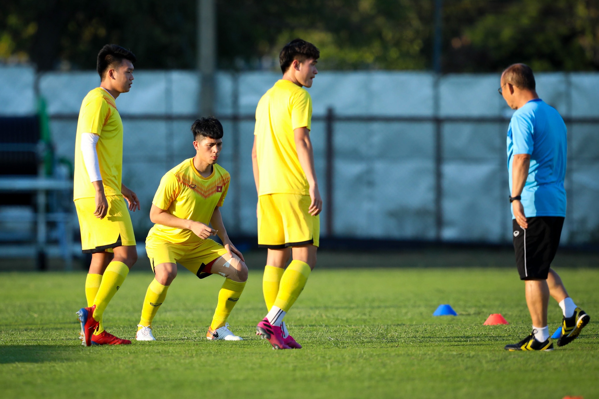 Van Toan Bui Tien Dung anh 9