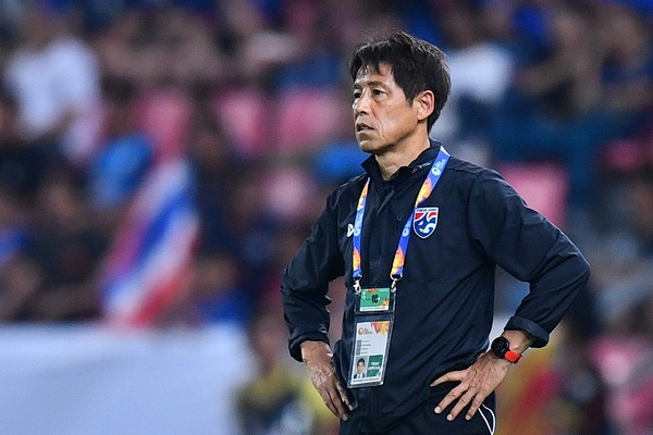 Akira Nishino - dang cap nhung loi thoi, hoang kim da o phia sau hinh anh