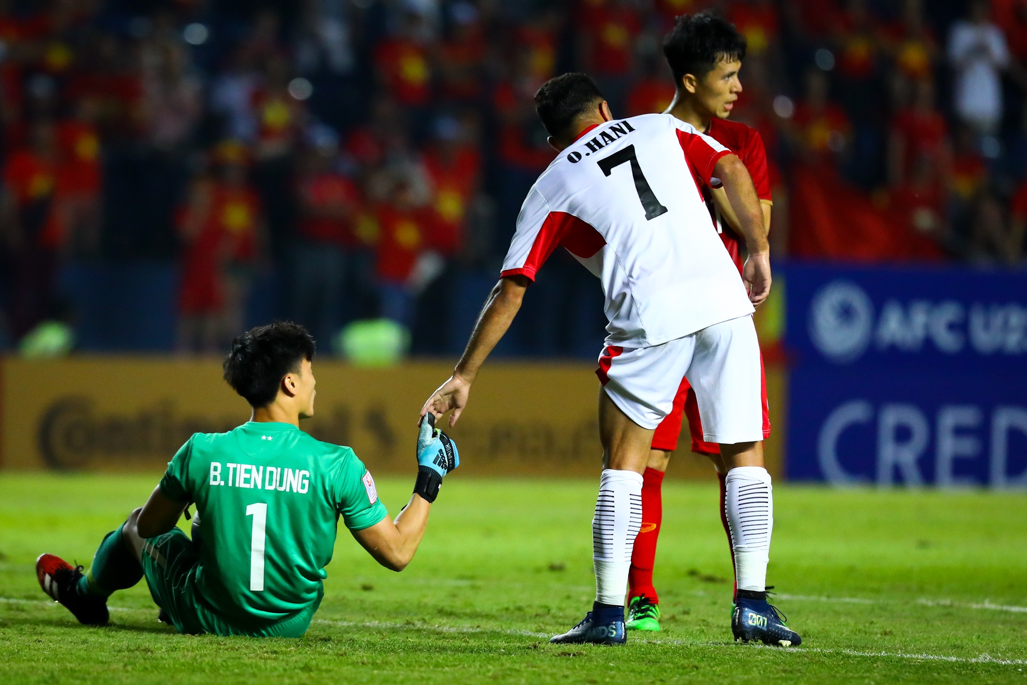 Quang Hai U23 Viet Nam anh 9