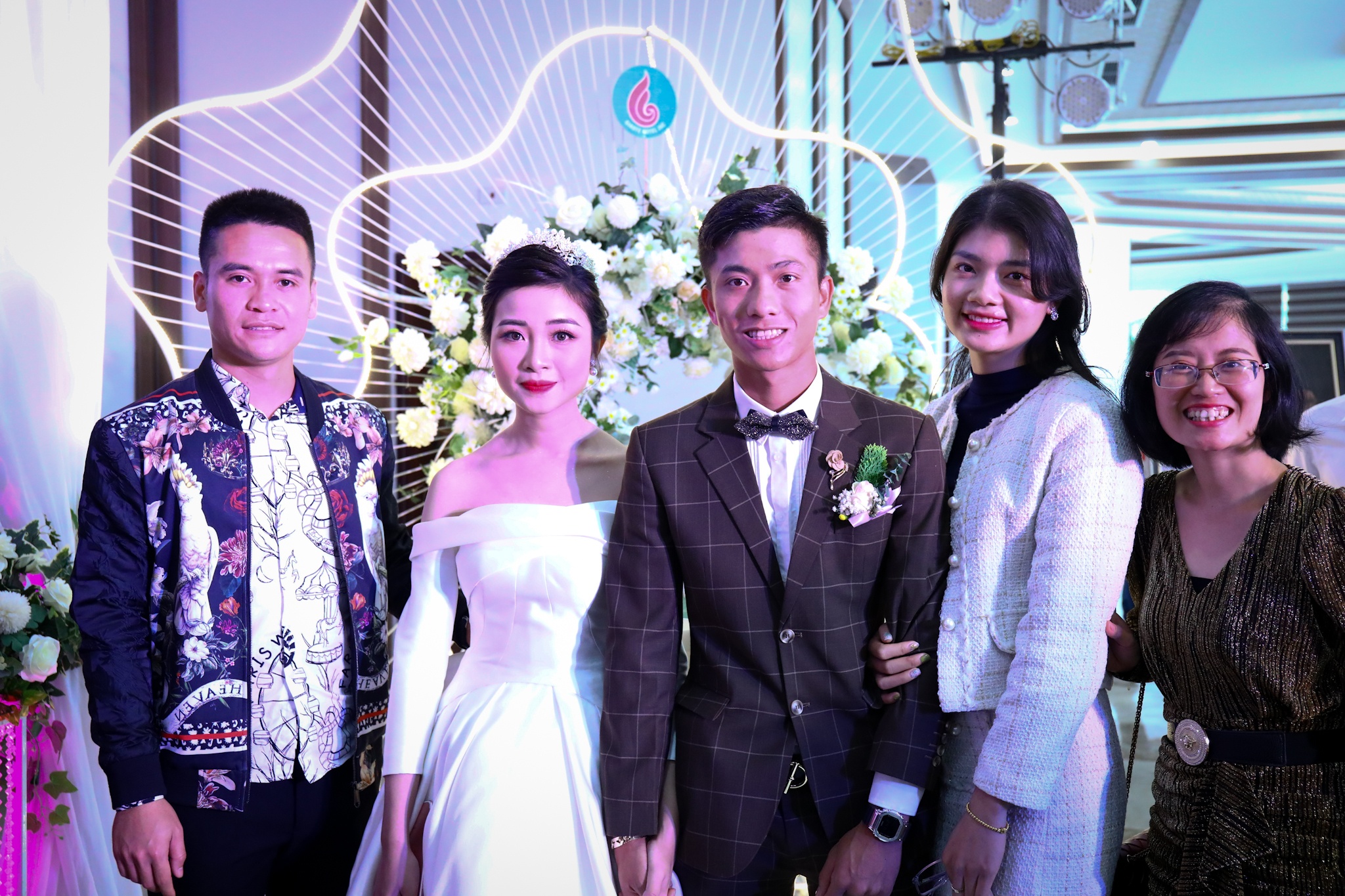 Dam cuoi Phan Van Duc anh 6