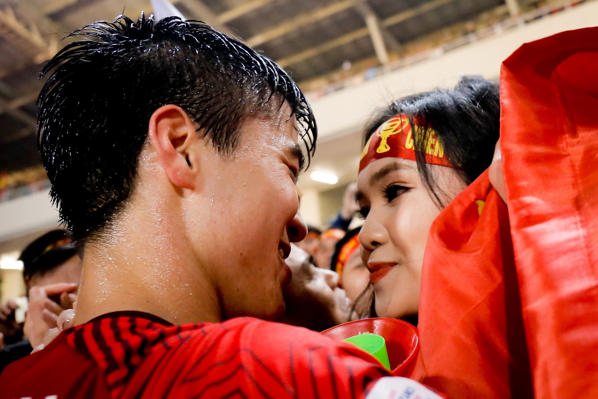 Dam cuoi Duy Manh anh 1