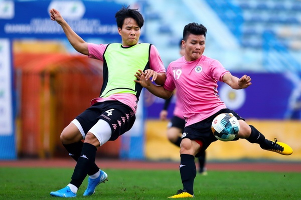 Quang Hai dong gop 2 ban va co 1 pha kien tao hinh anh