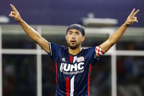 Lee Nguyen san sang ve TP.HCM va lan song ngoi sao se tro lai V.League hinh anh