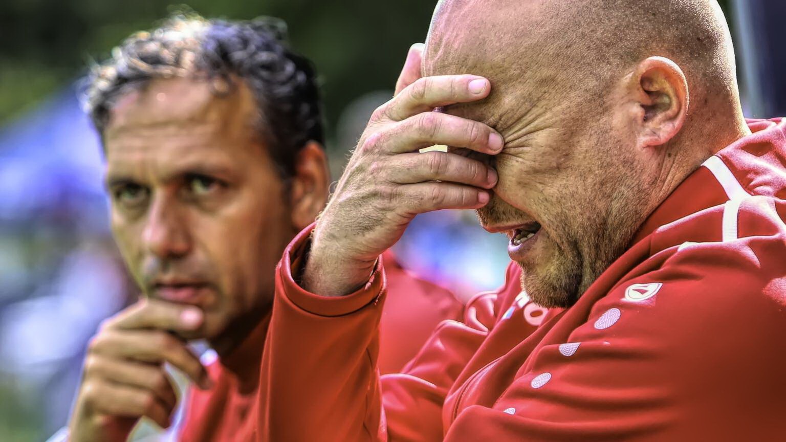 Van Hau Heerenveen anh 1