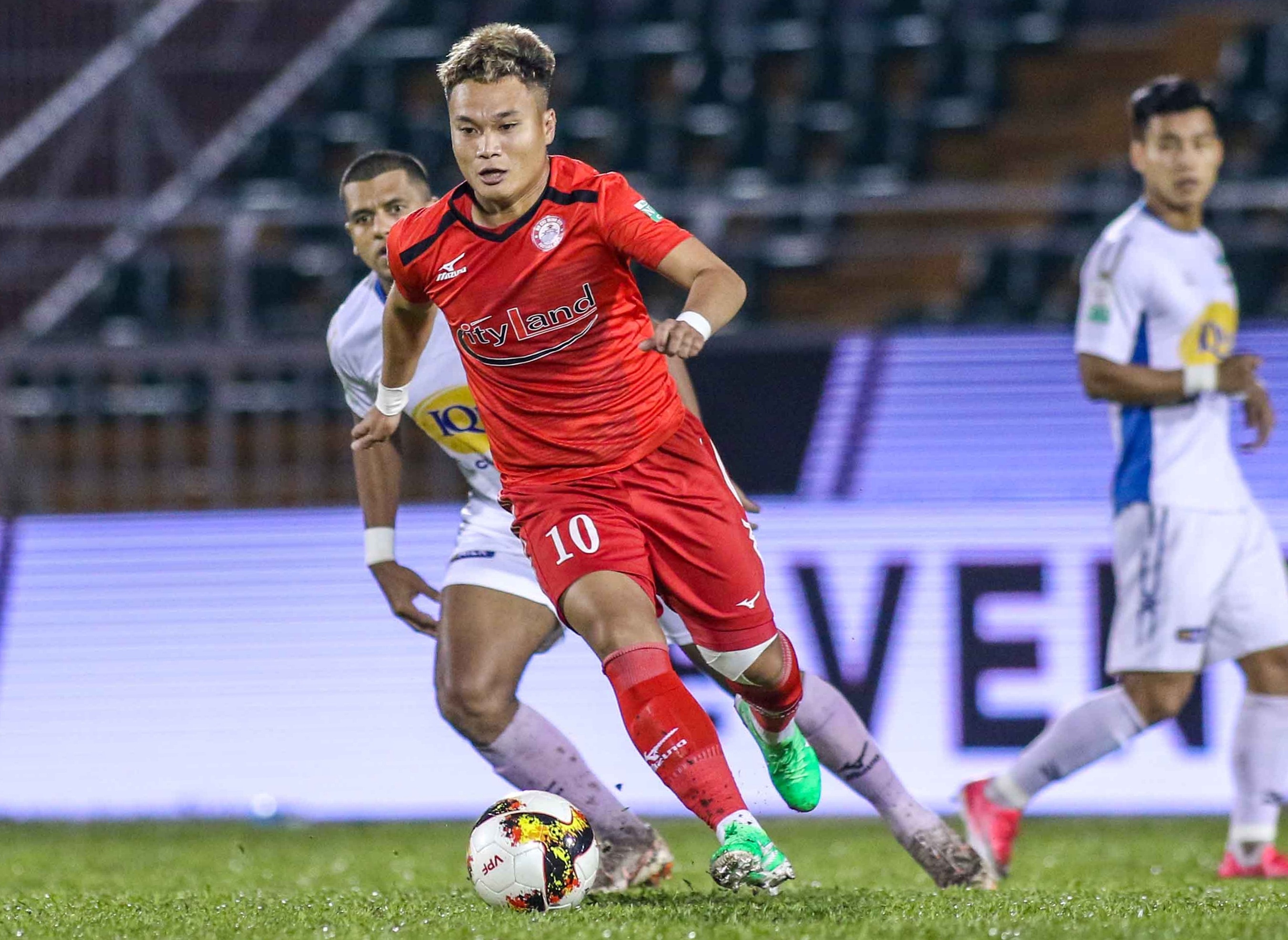 Cong Phuong Phi Son anh 2