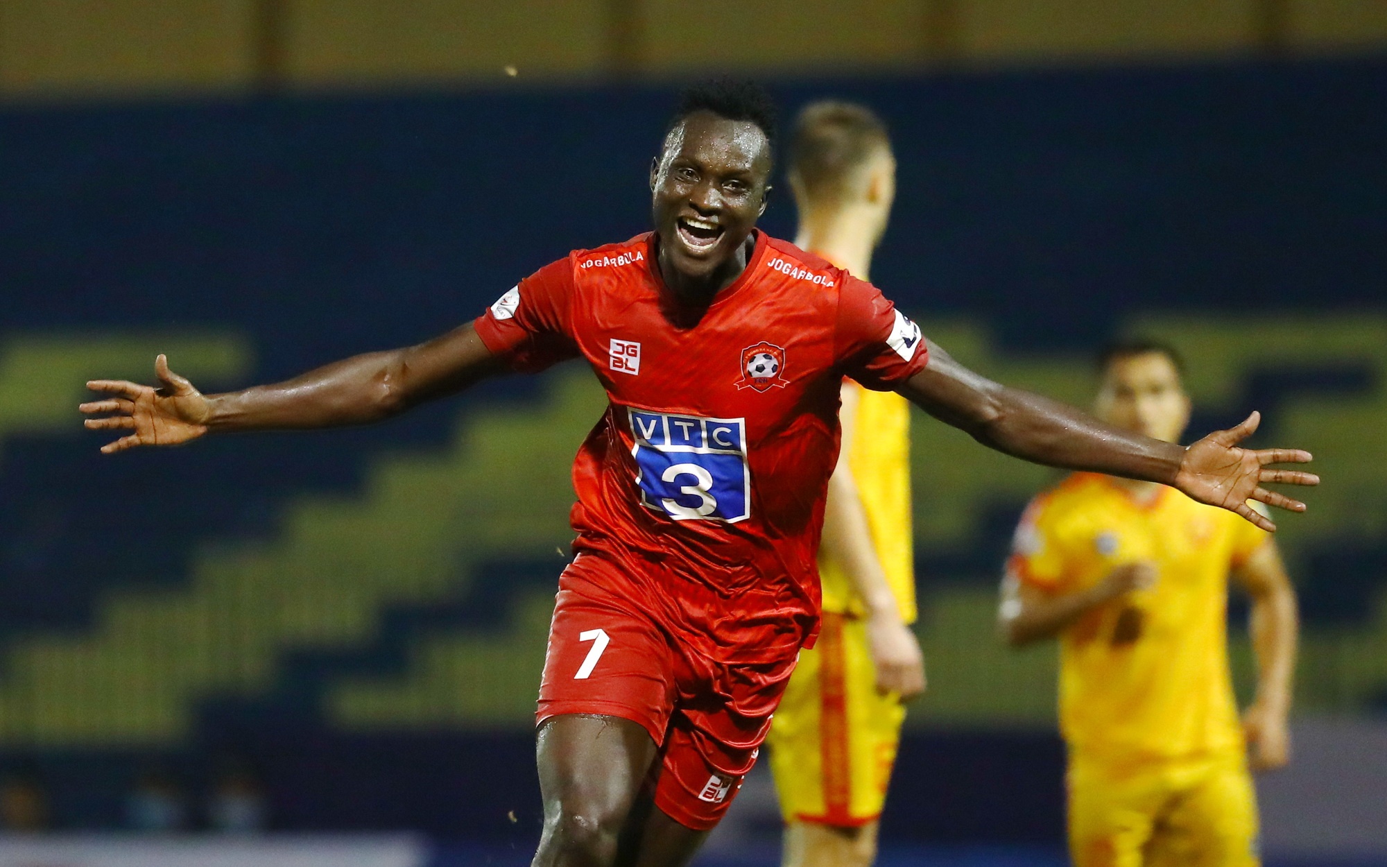 Fabio Lopez Thanh Hoa anh 2