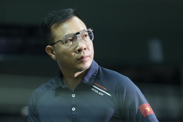 Hoang Xuan Vinh, Quoc Cuong bi cach ly sau khi tro ve tu Han Quoc hinh anh