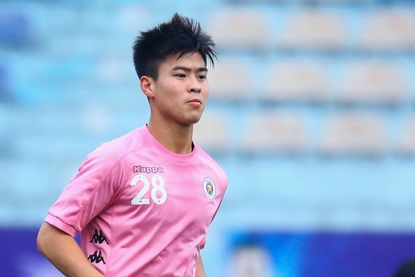 Bac si dan Duy Manh phai nghi thi dau toi thieu 9 thang hinh anh