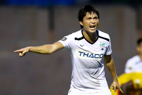 Viettel vs HAGL - nhieu tuyen thu quoc gia thi co gi ghe gom? hinh anh