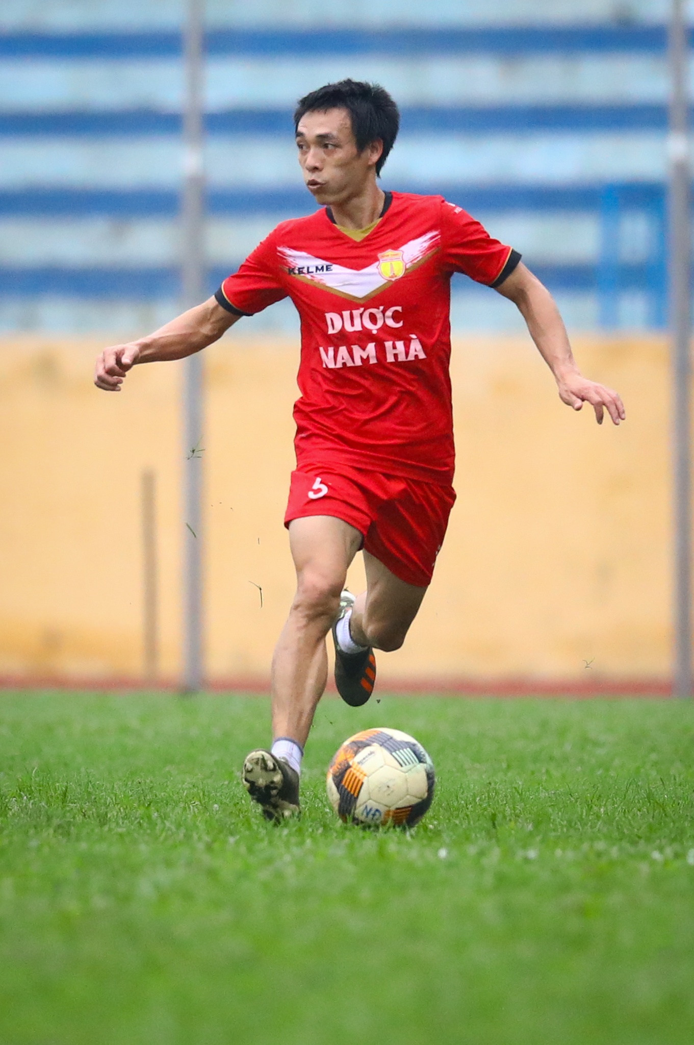 Phung Van Nhien Kiatisak anh 2