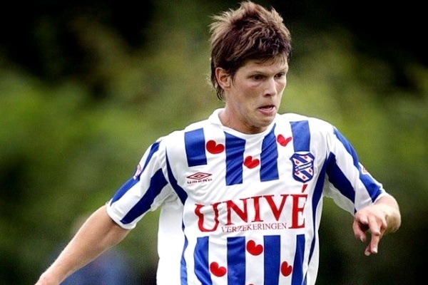 Klaas-Jan Huntelaar co the thanh dong doi Van Hau o Heerenveen hinh anh