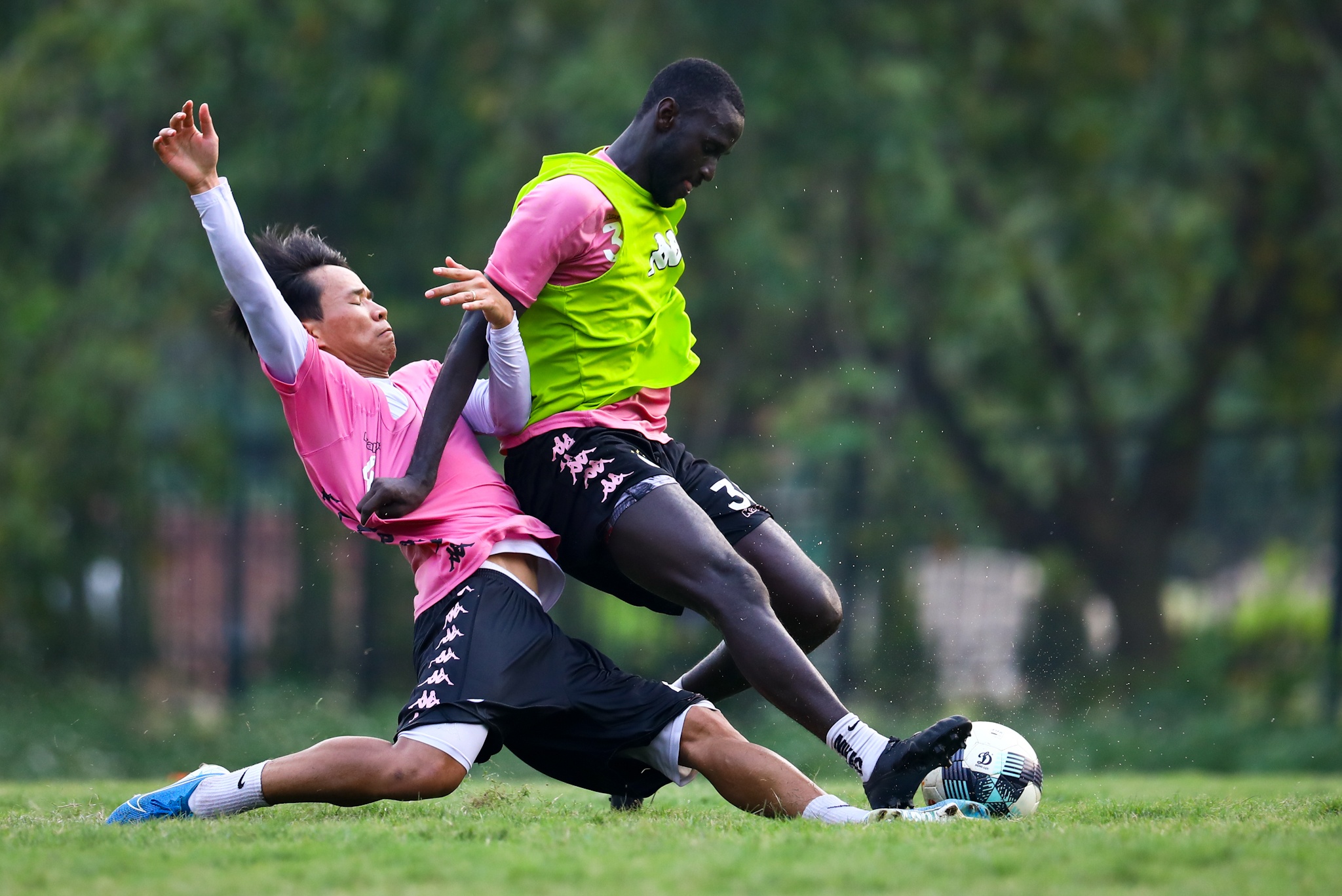 Quang Hai CLB Ha Noi anh 4