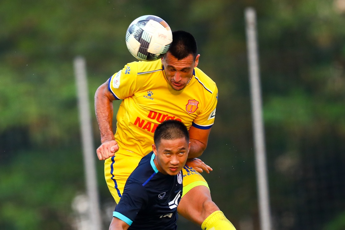 ‘Ong gia’ Merlo khien hang thu Pho Hien chao dao hinh anh