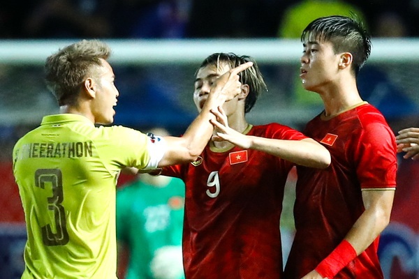 Thai Lan so tuyen Viet Nam gianh loi the khi V.League tro lai som hinh anh