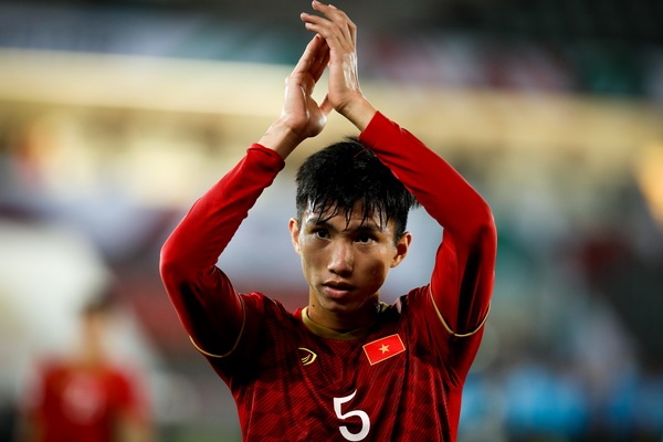 Nghich ly Van Hau hinh anh