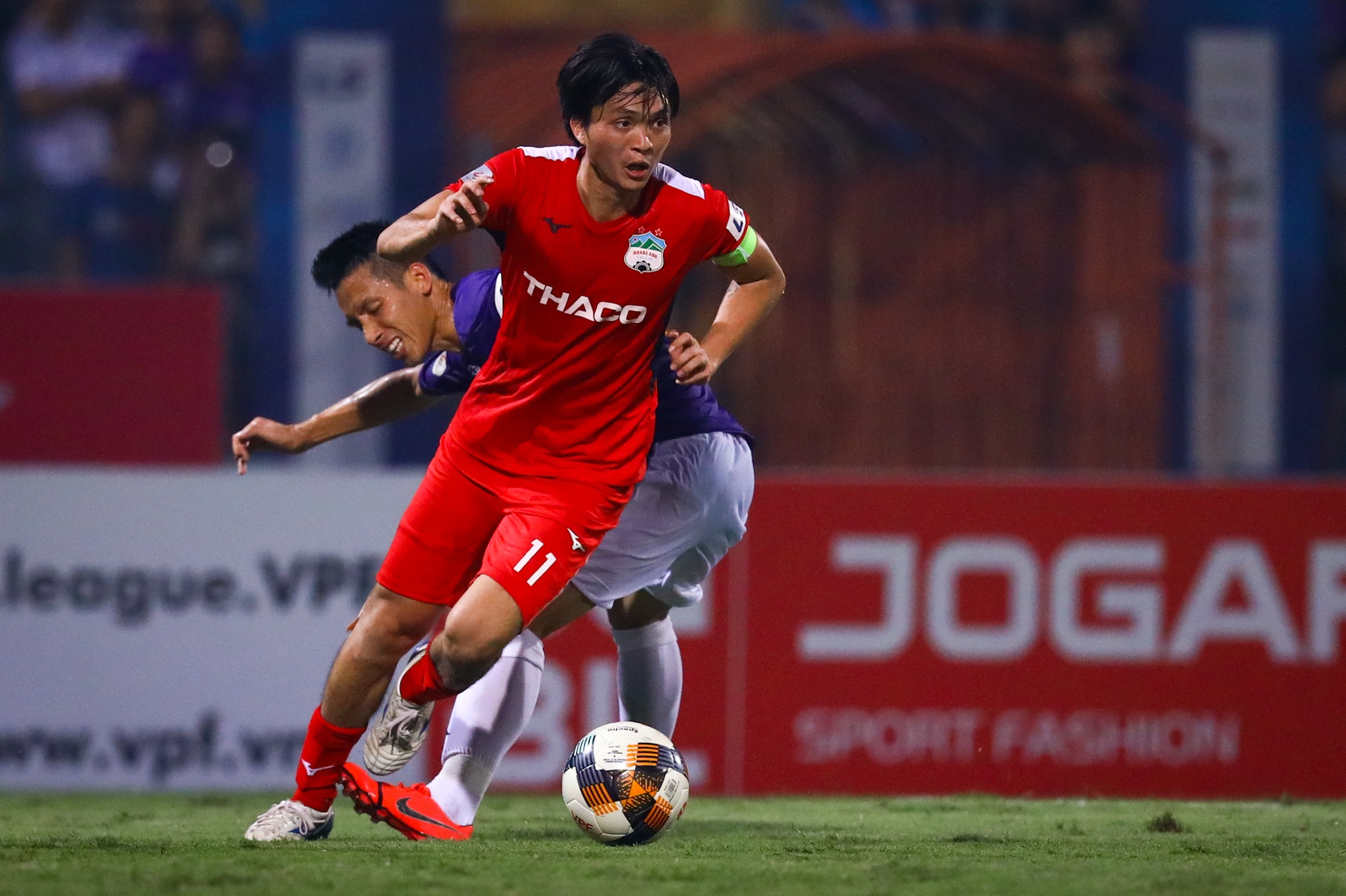 Tuan Anh that vong vi ngoai binh HAGL khong nghe chi dao hinh anh