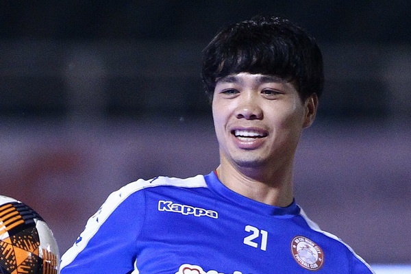 Cho doi Cong Phuong hay cau hoi ve ban sac bong da TP.HCM hinh anh