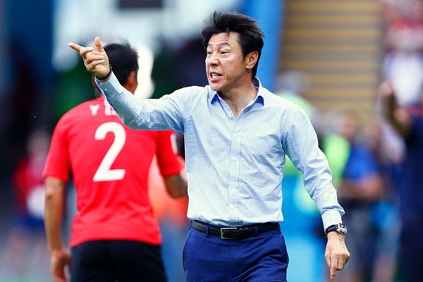 HLV Han Quoc noi gian vi Indonesia doi vo dich AFF Cup hinh anh