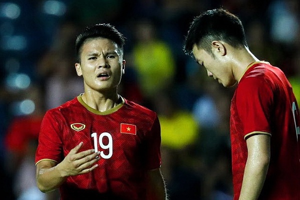 Viet Nam khong duoc dang cai AFF Cup 2020 hinh anh