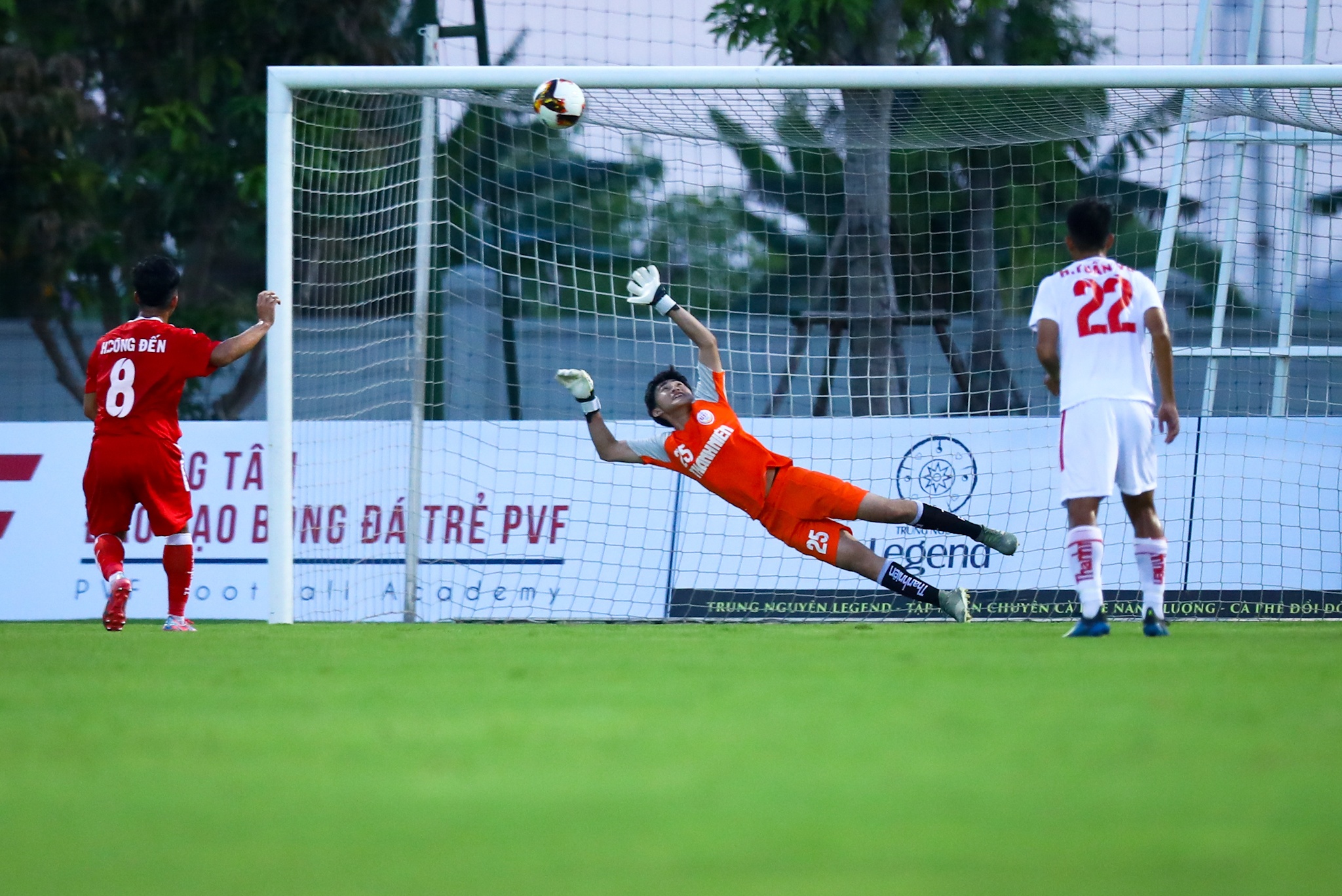 Guillaume Graechen HAGL anh 3