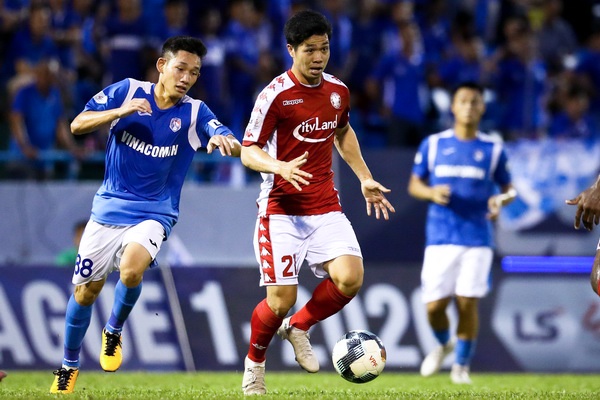 Hai Long voi tay, bat luc khi co truy can Cong Phuong hinh anh