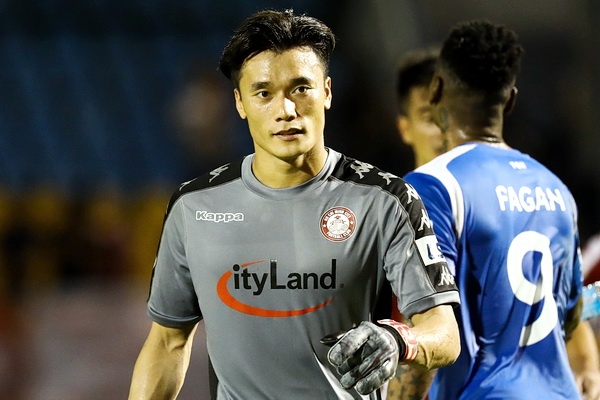 Sau Cong Phuong, HLV Han Quoc dang hoi sinh Bui Tien Dung? hinh anh