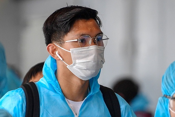 Chia tay Ha Lan, Van Hau nen buoc tiep toi Thai Lan? hinh anh