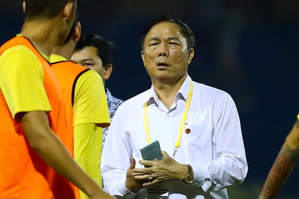 Chu tich CLB Da Nang: 'Thanh Hoa bo giai la thieu trach nhiem' hinh anh