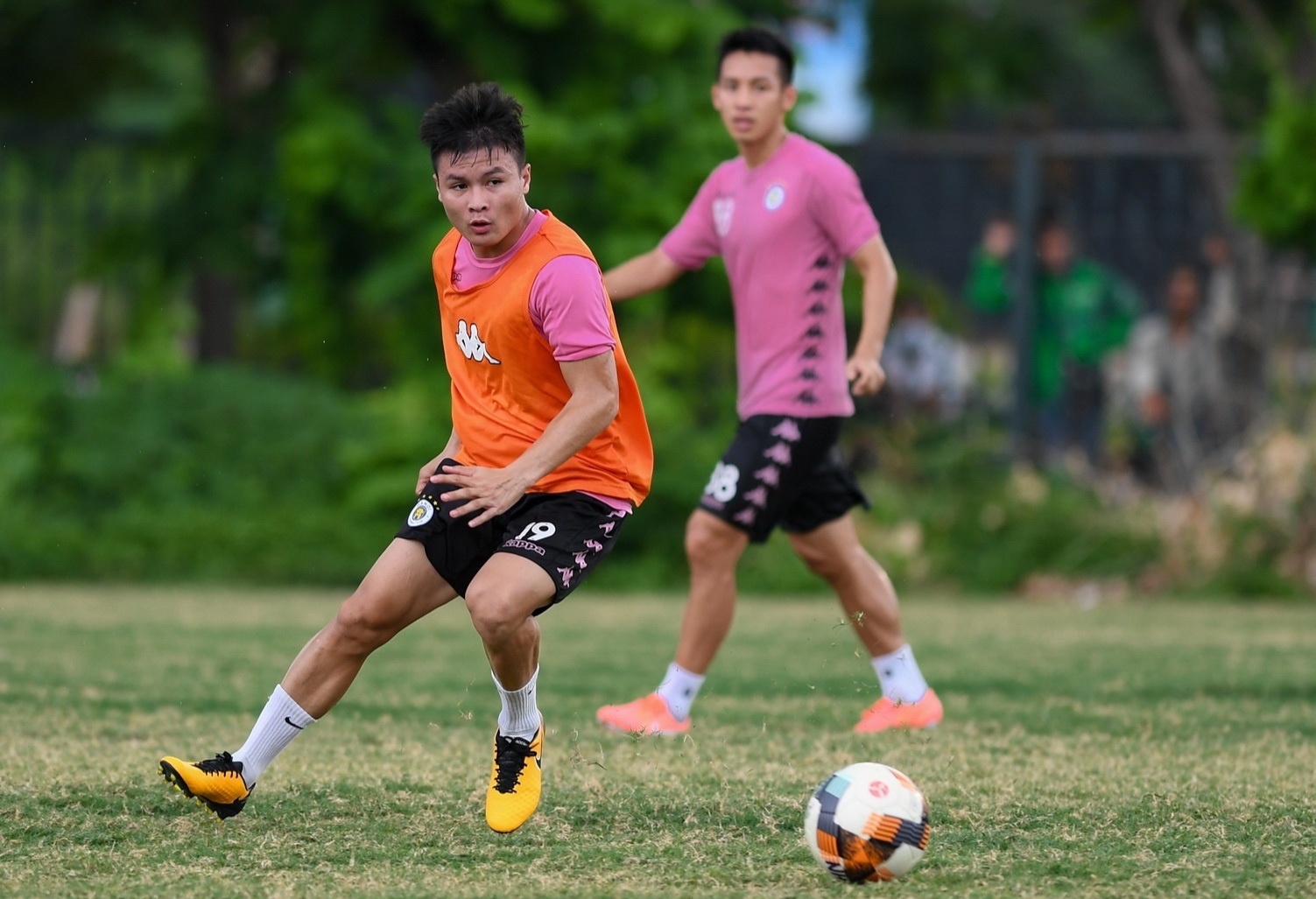 V.League tro lai anh 2