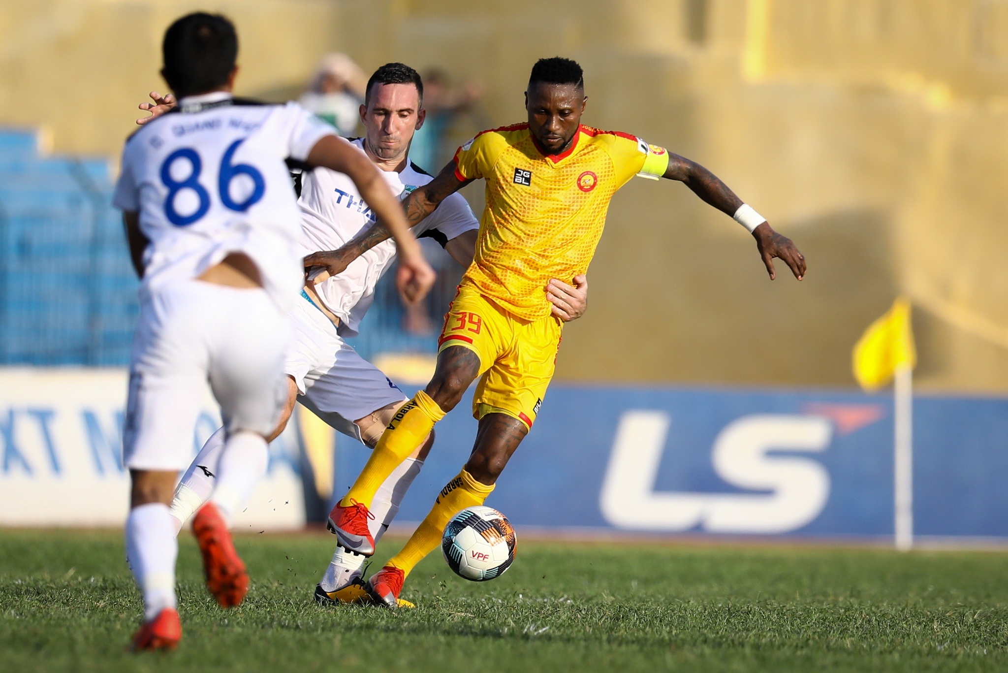 Van Bakel Samson anh 3