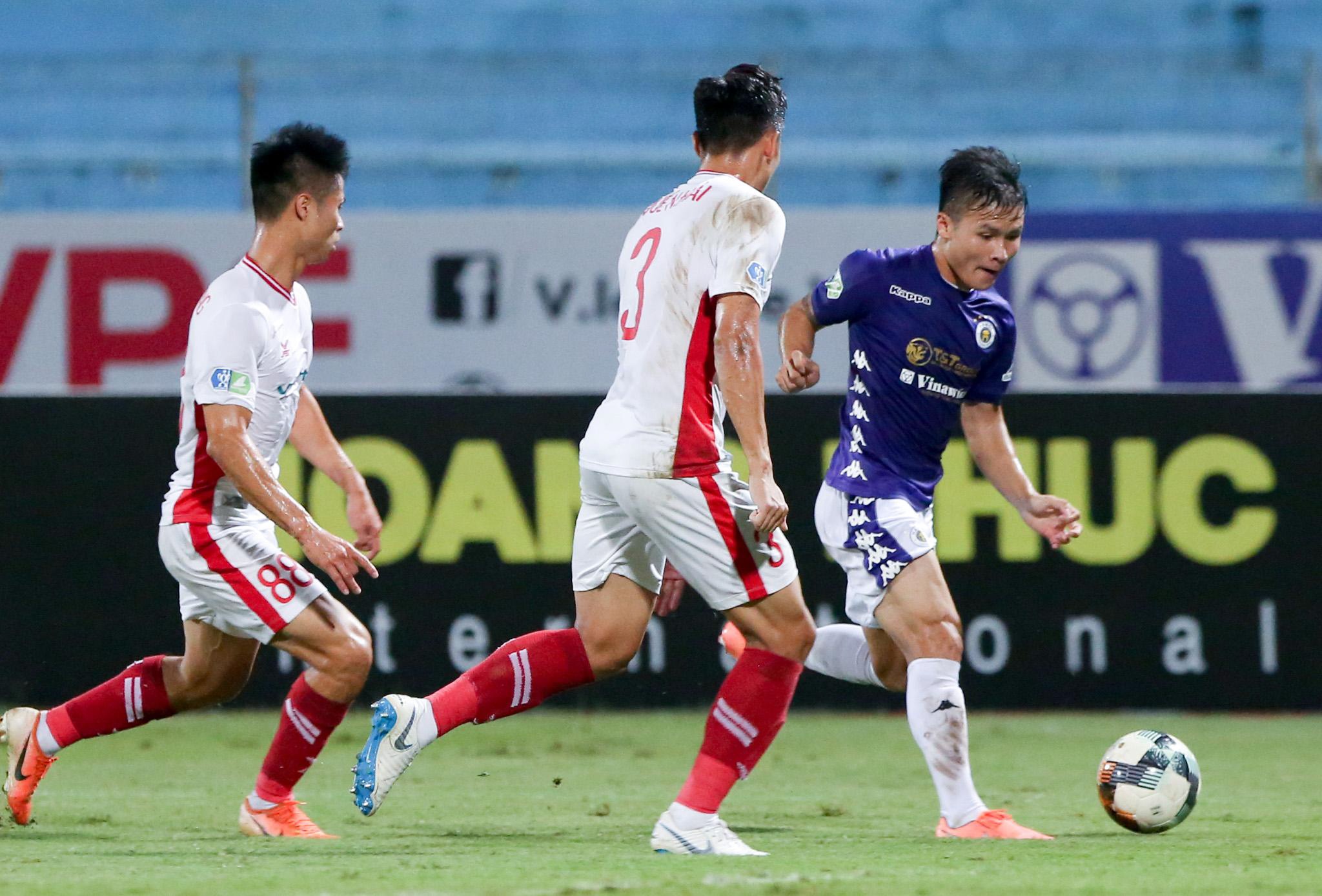 Que Ngoc Hai Quang Hai anh 1