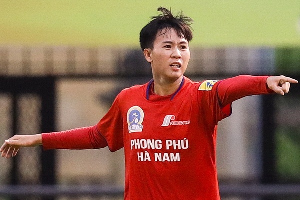 Qua bong vang Tuyet Dung den voi bong da the nao? hinh anh