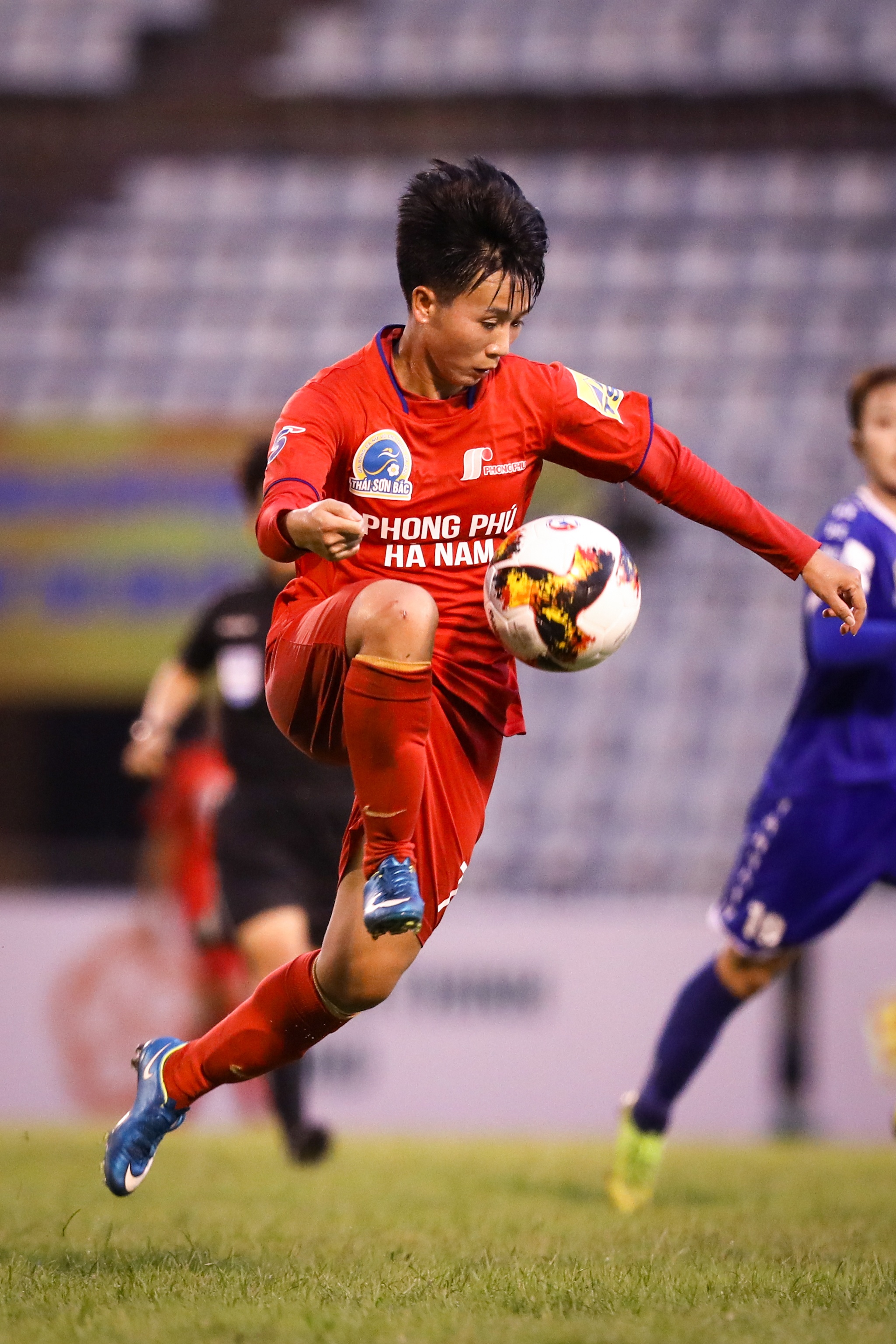 Tuyet Dung Bo Dao Nha anh 8