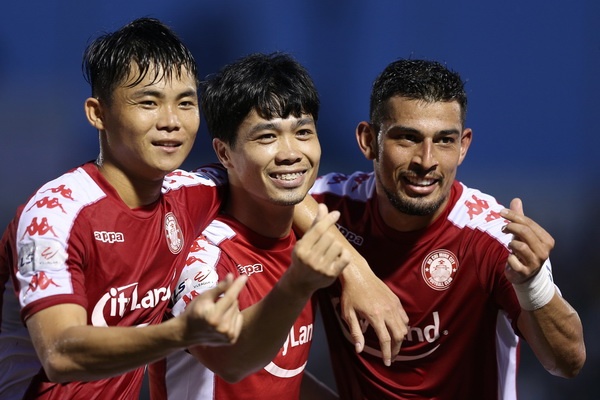 Cong Phuong sang cua gianh Vua pha luoi hinh anh