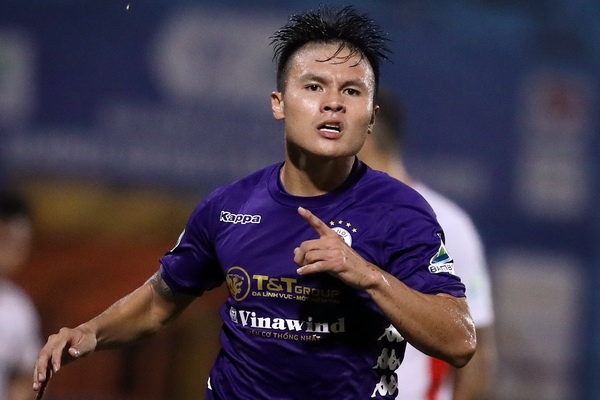 CLB Ha Noi mat Van Hau nhung co 5 tran o Hang Day hinh anh