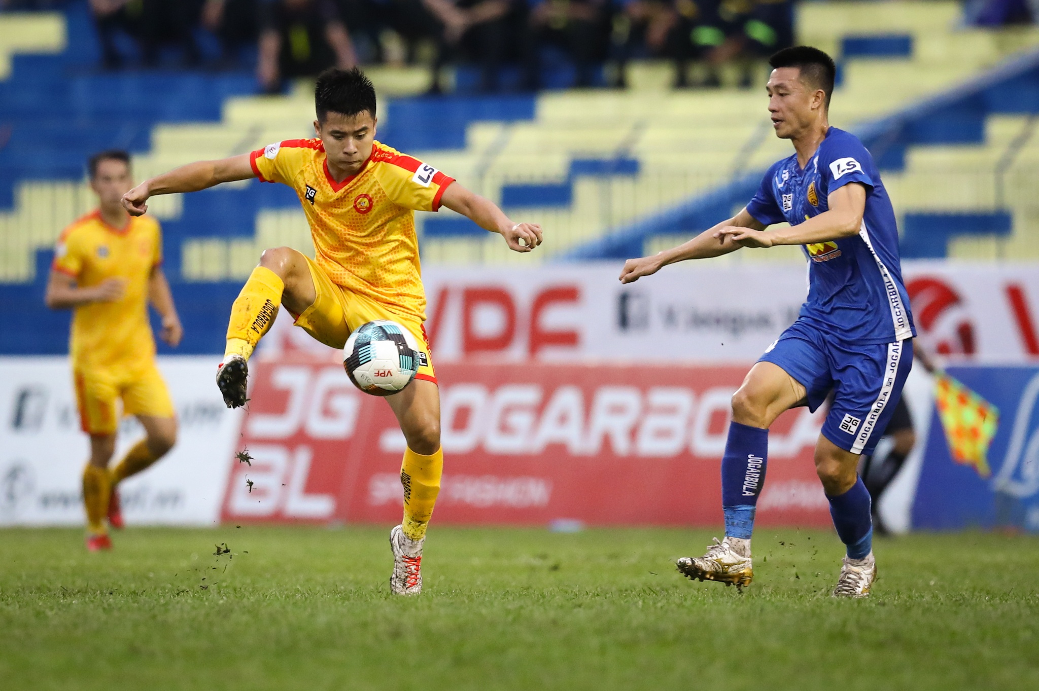 Thanh Hoa tru hang anh 2