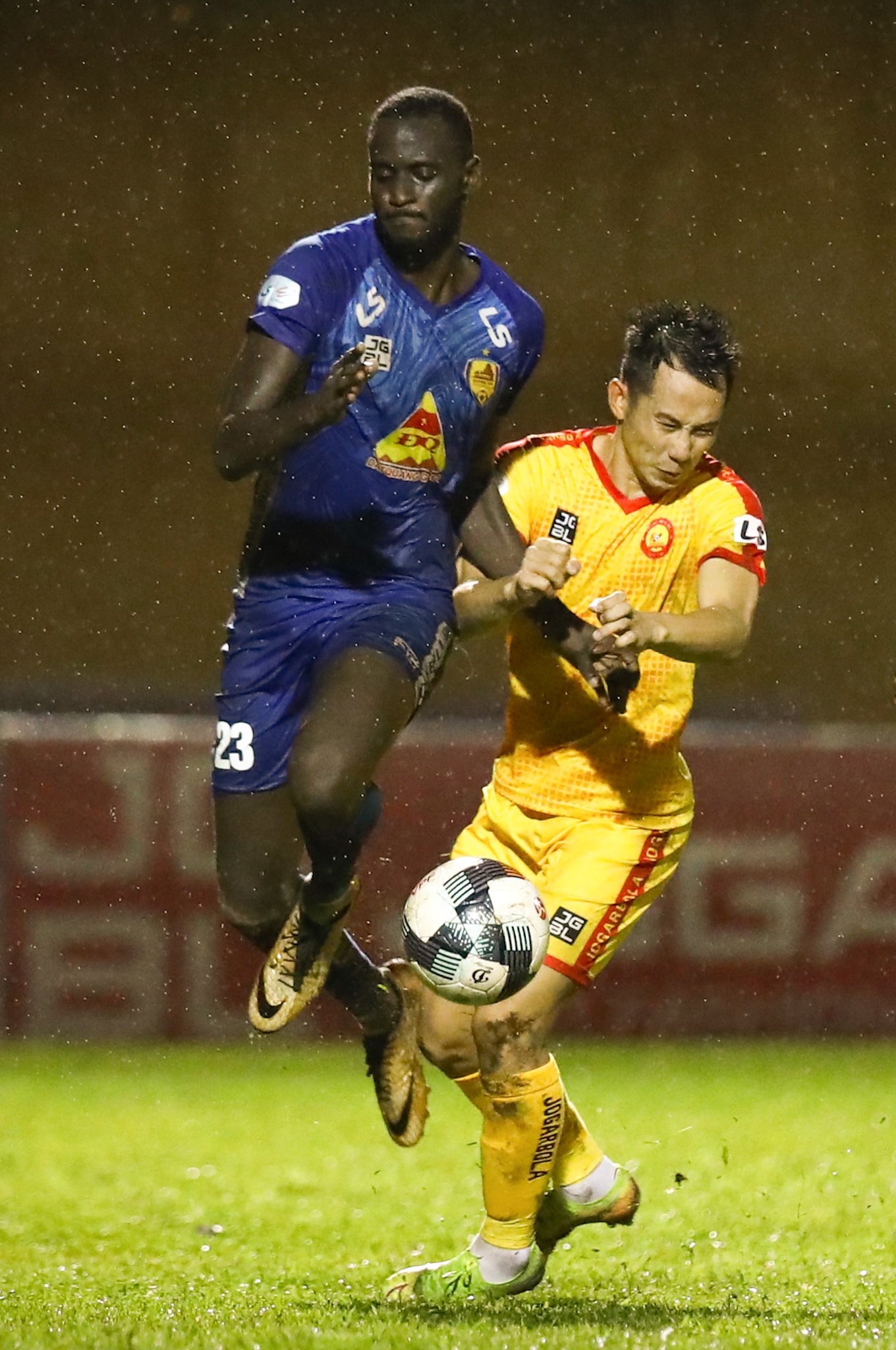 Thanh Hoa tru hang anh 6