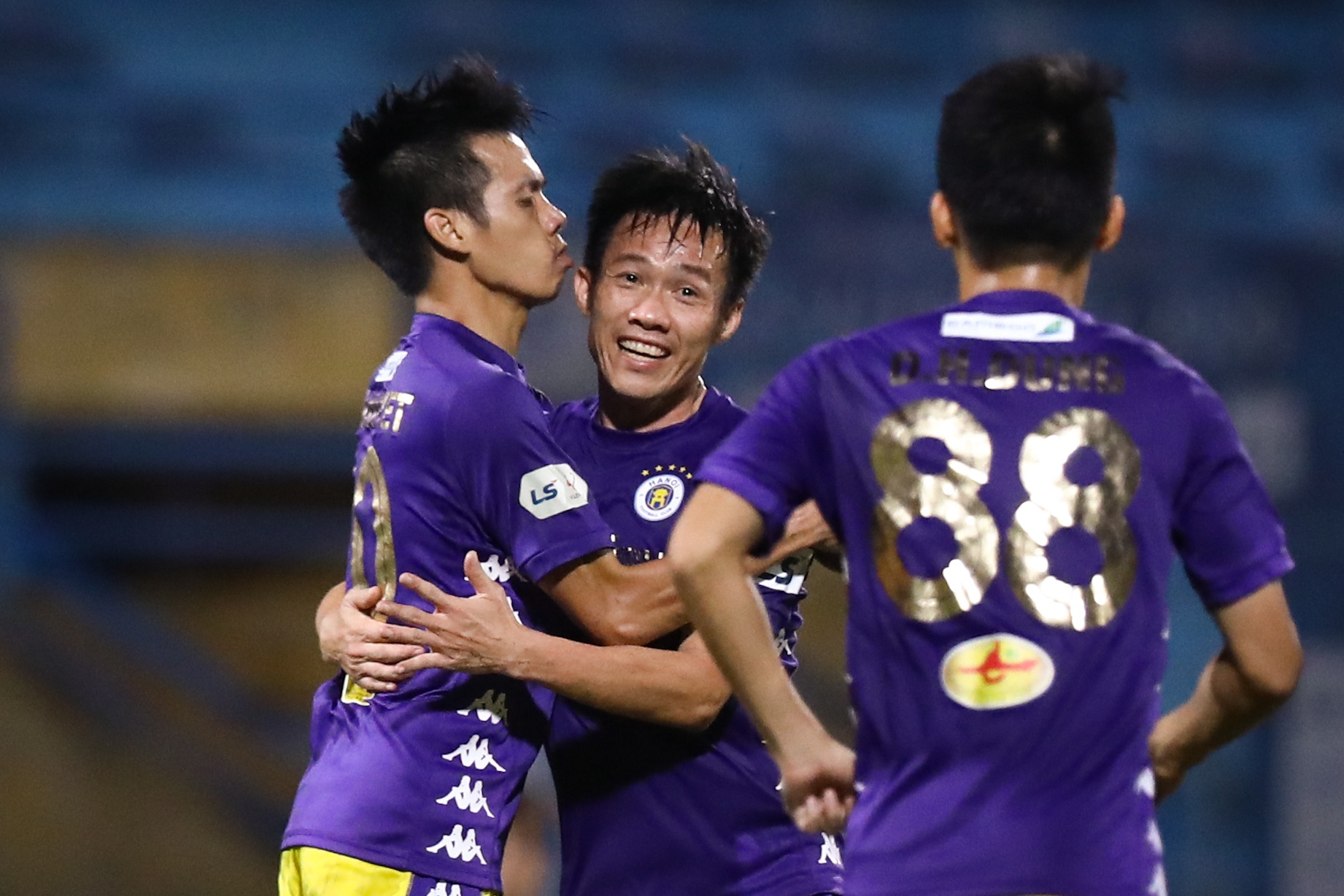 Hung Dung trung phat anh 4