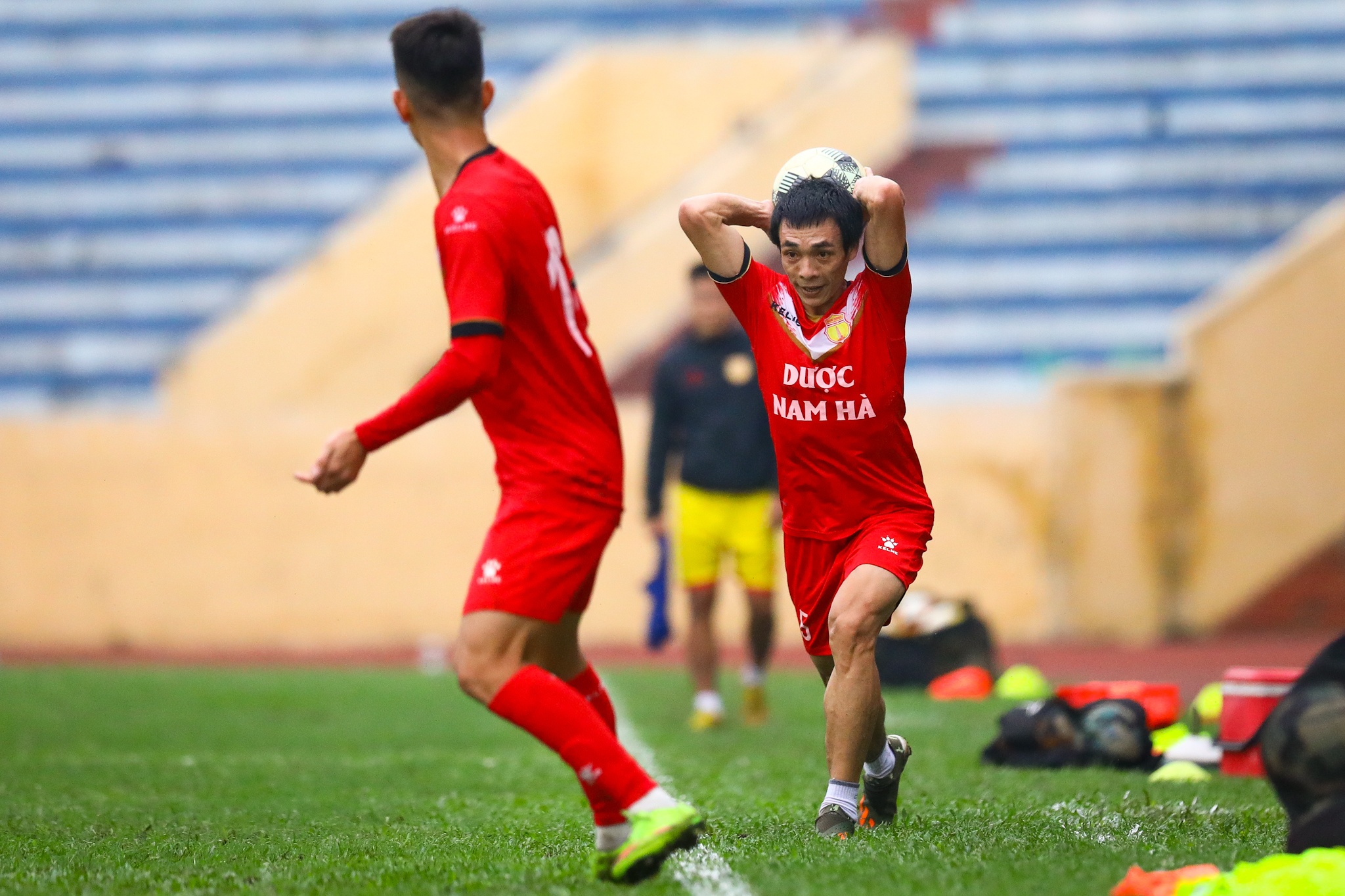 Nam Dinh tru hang anh 1