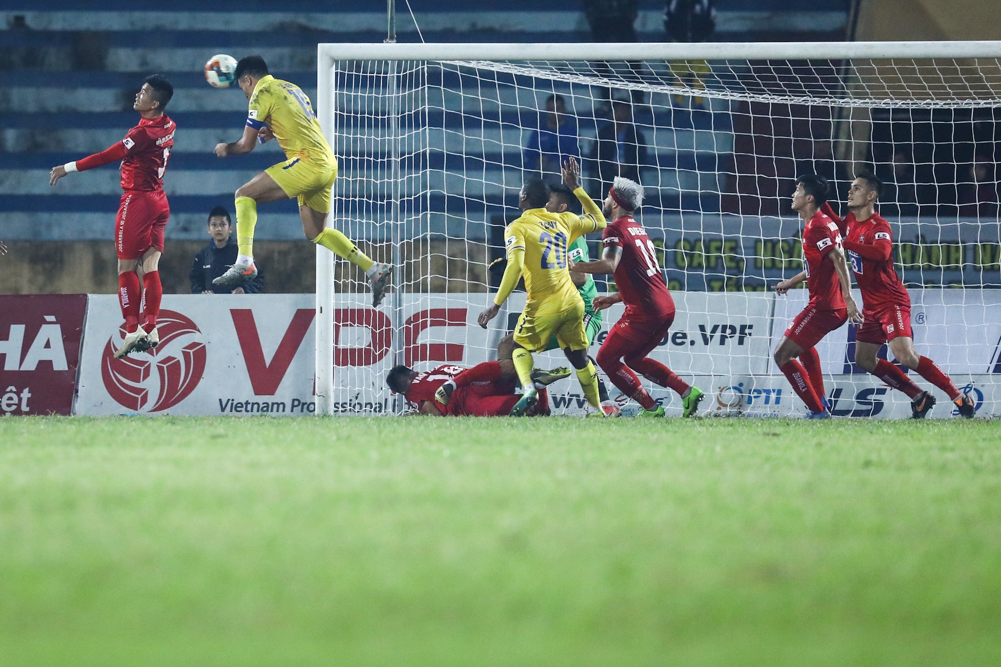 Do Merlo Nam Dinh anh 6