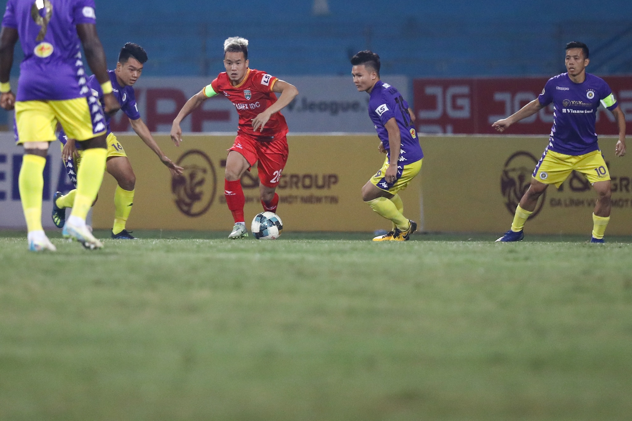 Quang Hai CLB Ha Noi anh 1