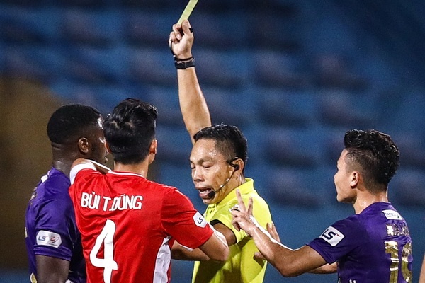 Quang Hai tac dong trong tai sau pha pham loi cua Tien Dung hinh anh