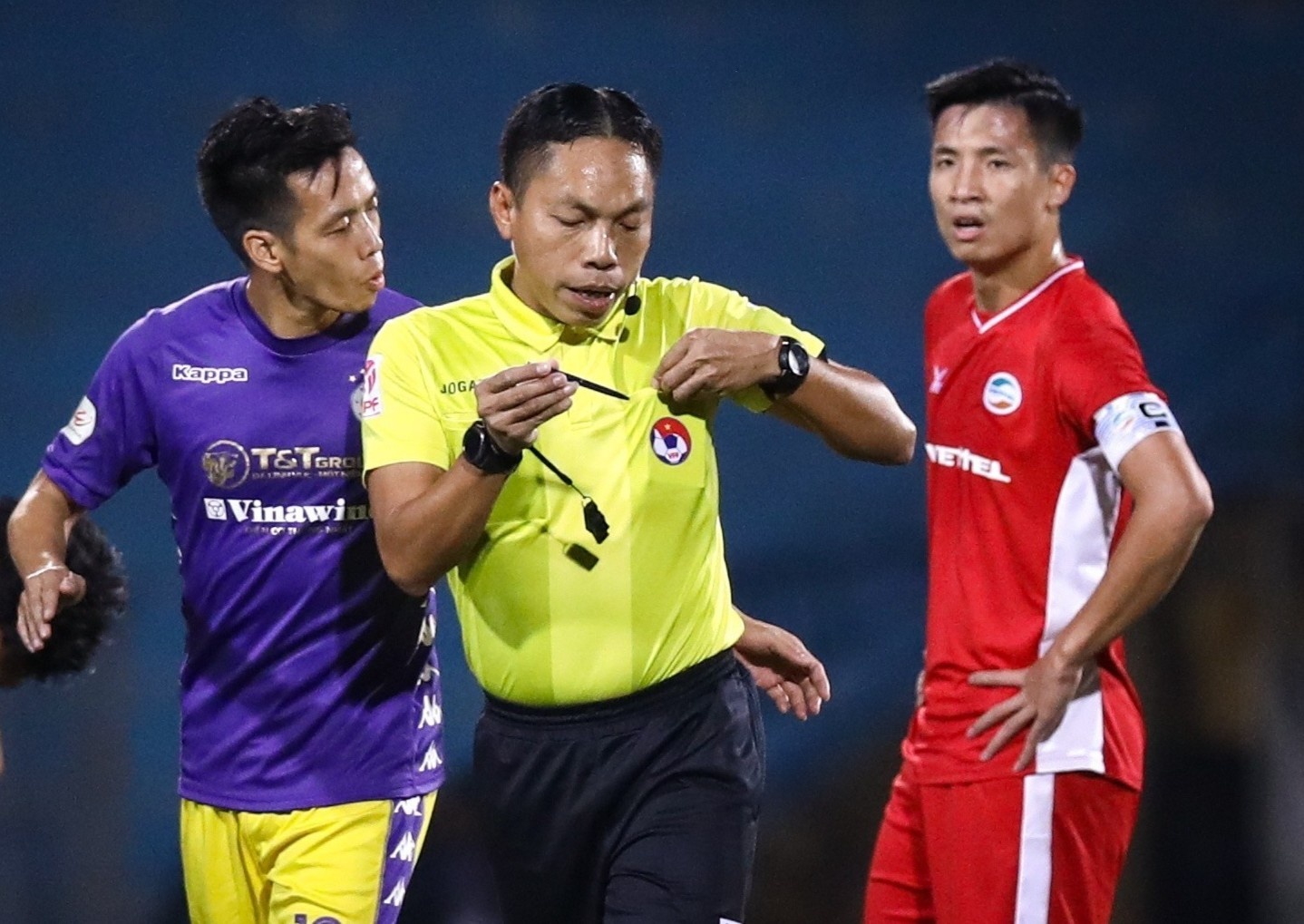 Quang Hai Bui Tien Dung anh 11